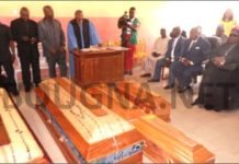 Accident de Batié : Ketcha Courtès aux côtés de la famille Nkuinzi éprouvée par le décès de cinq membres