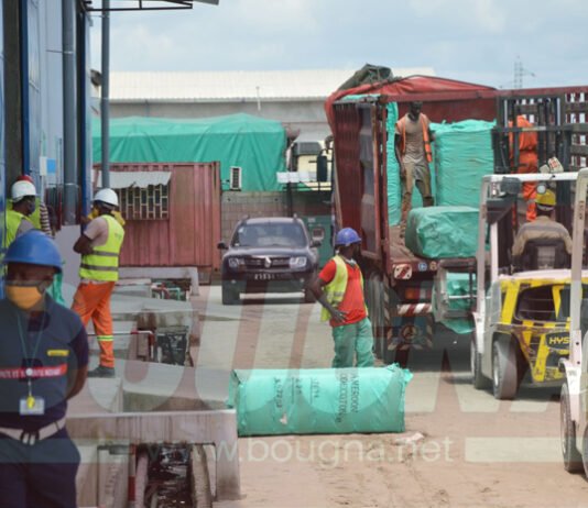 Port de Douala-Bonabéri : Bolloré Transport & Logistics aménage 4 nouveaux espaces de stockage pour la Sodecoton et CotonTchad