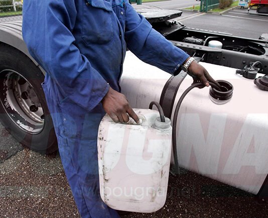 Cameroun : Des malfaiteurs siphonnent 800 litres de gasoil sur un camion au niveau du Pont bascule d’Edéa