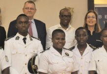 Côte d’Ivoire : La Fondation CMA CGM offre quatre bourses d’études pendant trois ans à des étudiants de l’ARSTM