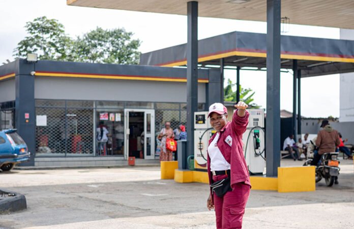 Station-service MRS Corlay Cameroun