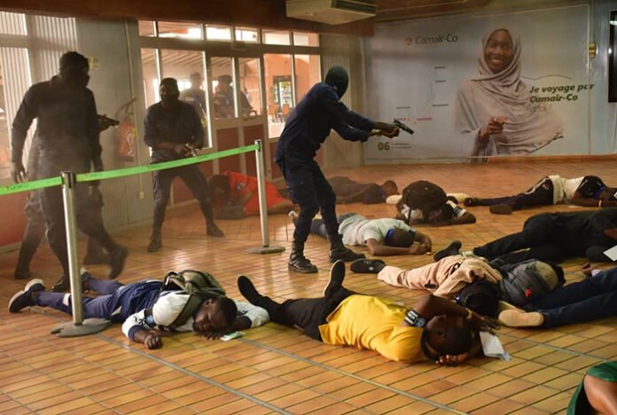 Exercice de sécurité de l'aviation civile à l'aéroport international de Garoua
