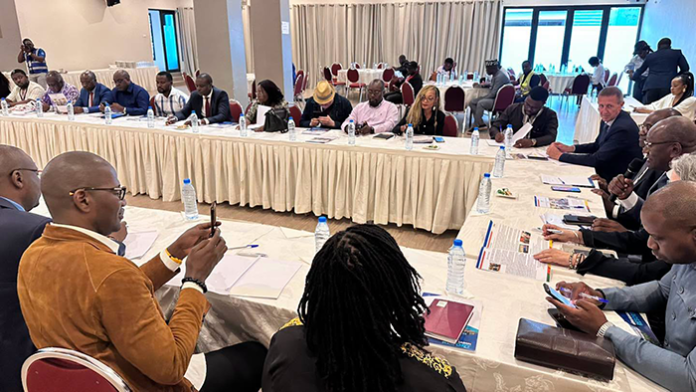 Premières assises d'EFRACAM au Cameroun et séance de travail avec le Port Autonome de Kribi